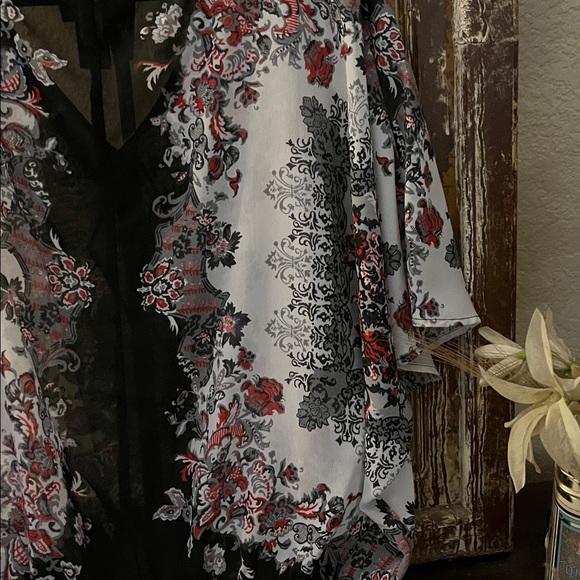 Lane Bryant Black and White Floral Blouse - Picture 5 of 9
